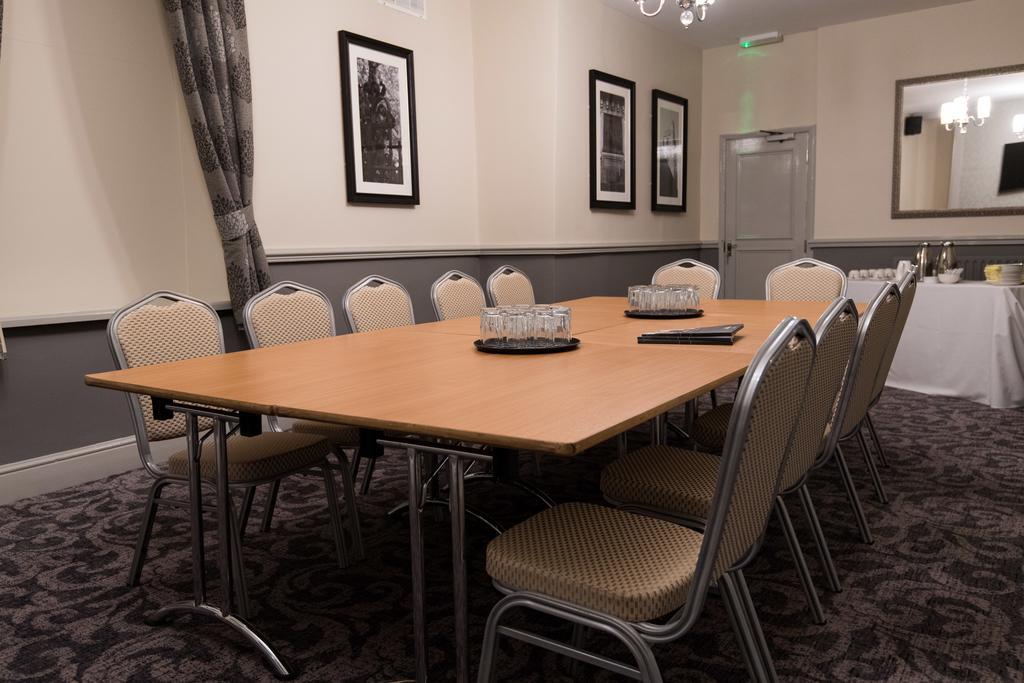 The Wellington Hotel Brecon Luaran gambar
